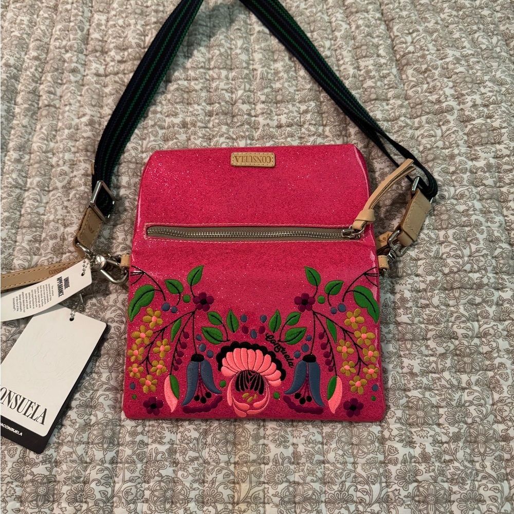 Consuela Uptown crossbody new with tags pink base with embroidered flowers - Picture 10 of 10